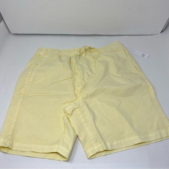GAP Women’s Elastic Waist Drawstring Yellow Chino 7” Easy Shorts size M - Picture 1 of 2